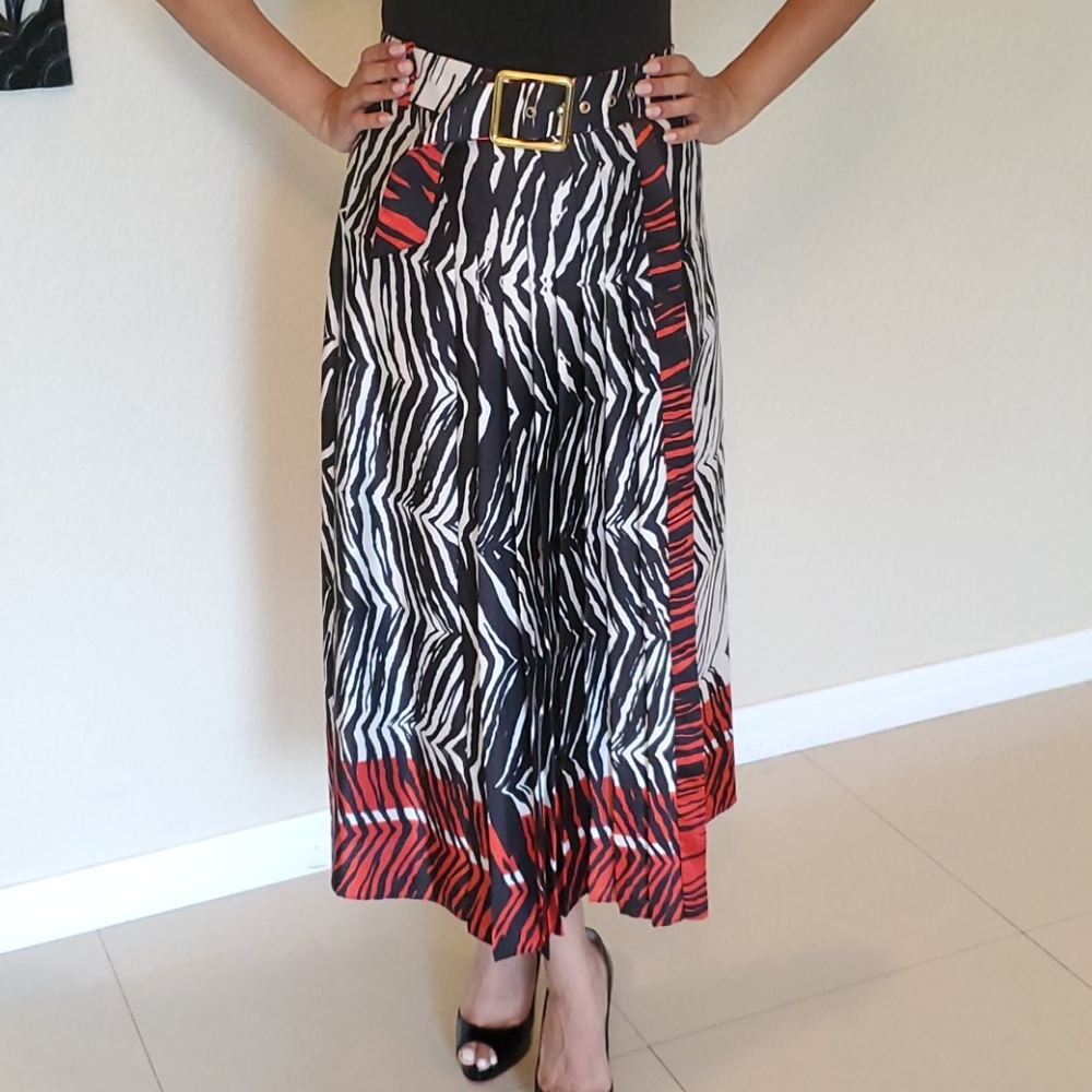 Super trendy skirt
